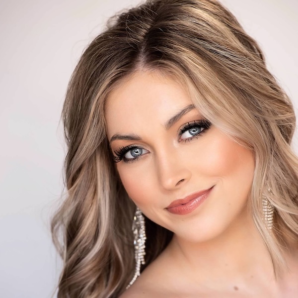 Ashley Taylor Cesiro